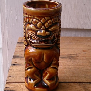 Orchids of Hawaii Brown Ceramic 6