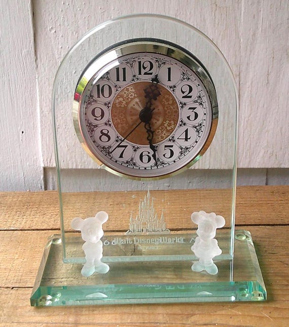 Rare 1997 Walt Disney World Commemorative Glass Clock Mickey and