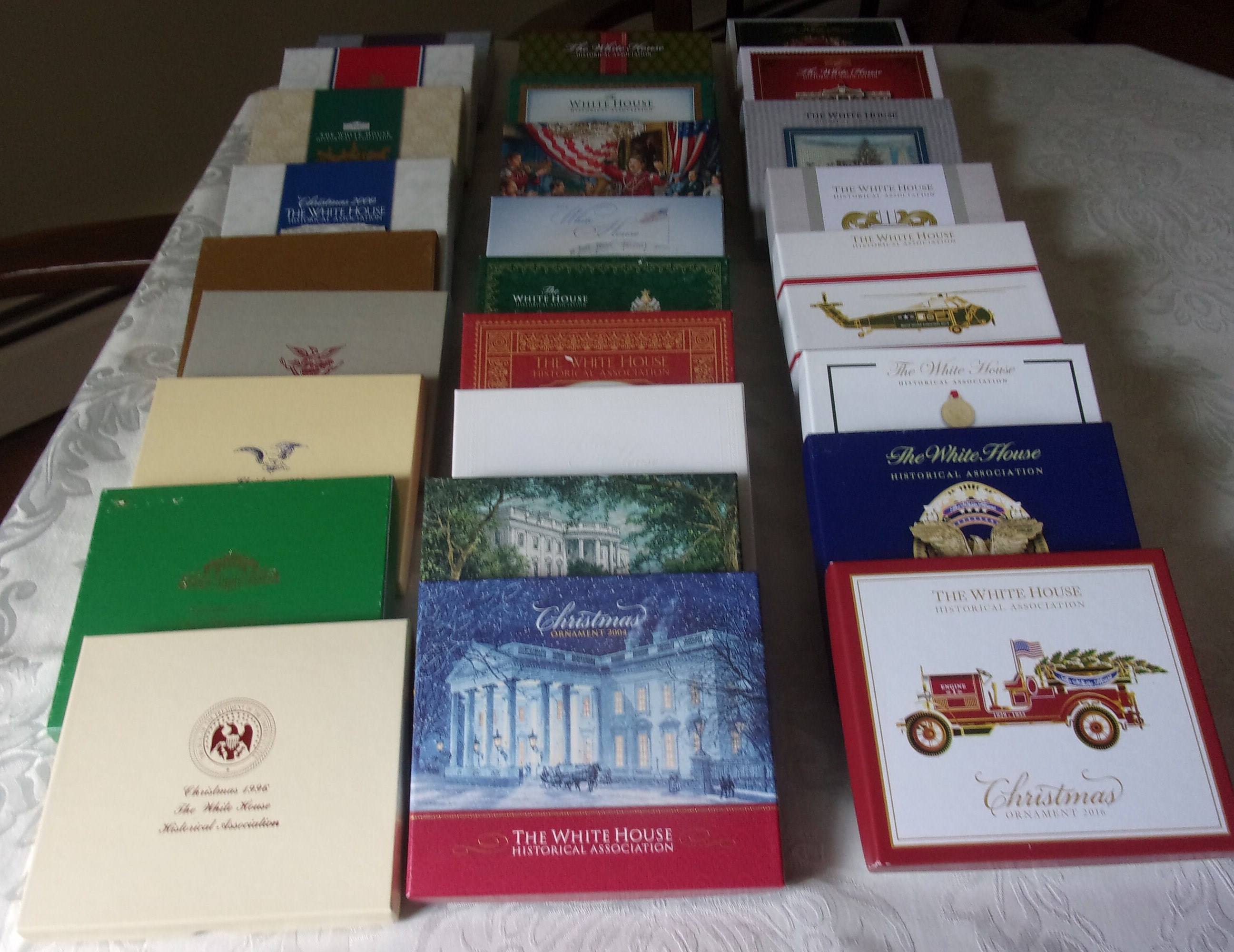 The White House Historical Association Christmas Ornament Lot of 28  Ornaments Boxes Pamphlets