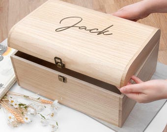 Personalisierte Erinnerungskiste mit graviertem Namen - Baby-Erinnerungsbox, Erinnerungsbox, neues Babygeschenk