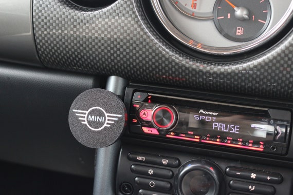 Mini Cooper R50 Custom Magsafe Mount