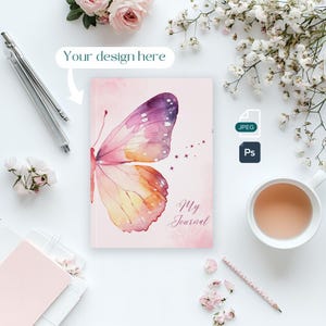 Mockup dziennika w twardej oprawie, mockup kwiatowy i kobiecy, pliki PSD - Photoshop i JPEG, mockup dziewczęcego notatnika A5 Printify, pobieranie cyfrowe