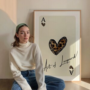 Arte de parede de leopardo, cartão ás, estampa de leopardo, coquete elegante, decoração de parede feminina, estética, tendência, retrô, estampa de ás de copas, presente para ela