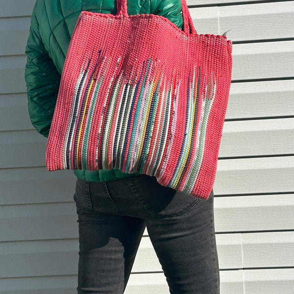 Handmade tote, unique colorful, upcycled fabric, cotton leftovers, handwoven on loom, kilim handbag, shoulder bag on a loom, gift