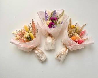 Mini Dried Flower Bouquet Magnet Easter Spring Pastel Wildflower Posy Letterbox Decor Wedding Favor Floral Thank You Gift for Mom Preserved
