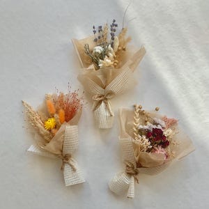 Mini-Trockenblumenstrauß-Magnet-Geschenk für ihren Urlaub Wildblumen Gefälligkeiten Massenblumenmagnet-Valentinstag-Kleinblumengeschenk-Hochzeits-Magnet-Bevorzugung