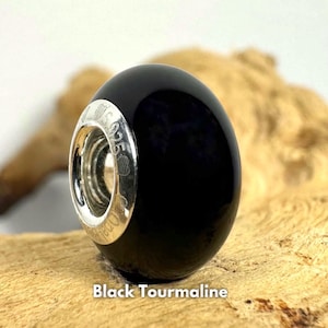 Ciondolo in tormalina nera: argento sterling 925, compatibile con braccialetti di marca.