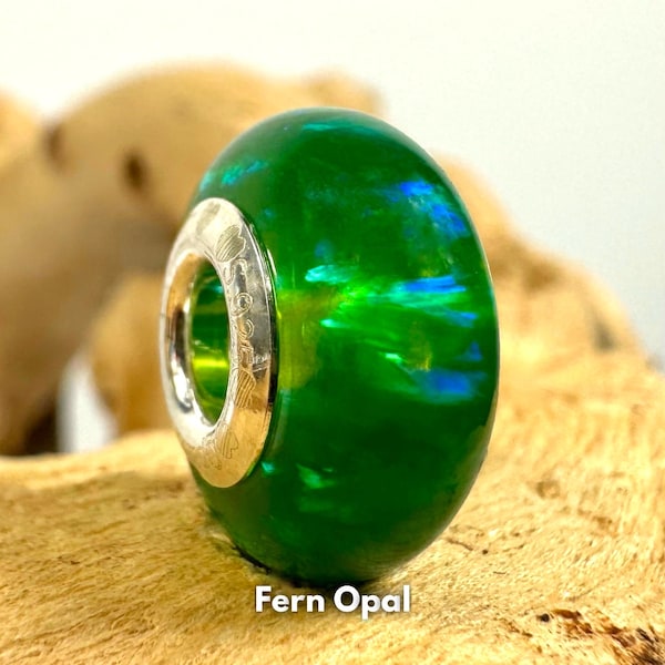 Charm Pandora de ópalo helecho: Cuenta de piedra preciosa verde en plata de ley
