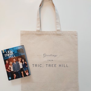 One Tree Hill TRIC Tote Bag | OTH Gift for Fans of Lucas Scott, Peyton Sawyer, Nathan Scott & Brooke Davis | Ravens Basketball Merch