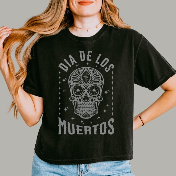Boxy Crop Top Día De Los Muertos Shirt | Sugar Skull Tee