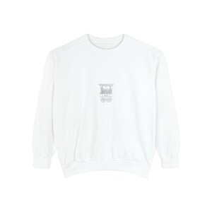 Unisex Garment-Dyed Sweatshirt