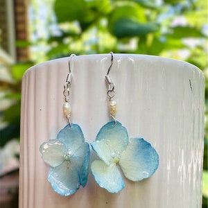 Real Hydrangea Flower Earrings, Handmade Hydrangea Flower Resin Earrings, Dired Flower Dangle Drop Earrings, Perfect Gift For Her