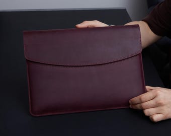 Leather MacBook Sleeve, Custom Laptop Cover, Minimalist Design