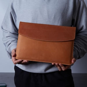 Personalized Leather Sleeve for reMarkable 2. Slim Tablet Case with Magnetic Closure. Case for reMarkable Paper Pro. Anniversary Gift