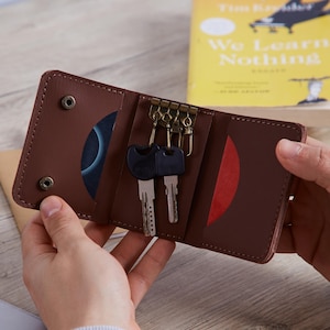 Personalisierte Leder Schlüsselanhänger Brieftasche, kompakter Kartenhalter, perfektes Geschenk für Männer Frauen