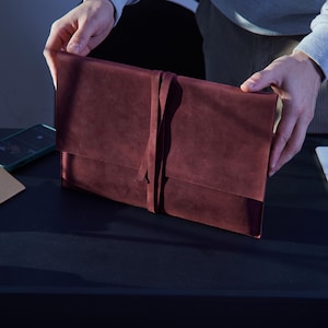 Personalized Leather Sleeve for reMarkable 2 & Paper Pro - Handmade Tablet Case