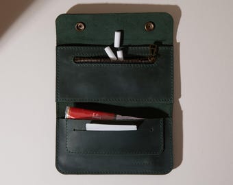Porta tabacco in pelle verde: portafoglio personalizzato fatto a mano