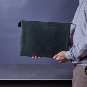 Personalized Leather Sleeve for reMarkable 2. Slim Case for Paper Tablet with Felt Lining. Zipper Closure. Anniversary Gift for Him or Her