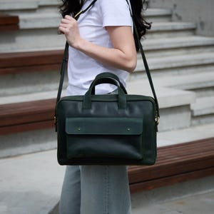 Laptoptasche aus Leder mit kostenloser Personalisierung, handgefertigte Computertasche, personalisierte Arbeitstasche aus Leder, versandkostenfrei, Geschenk für Ihn, Geschenk für Sie