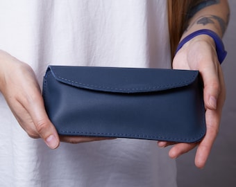 Leather Glasses Case : Handmade Eyeglasses & Sunglasses Holder - Minimalist Protective Pouch