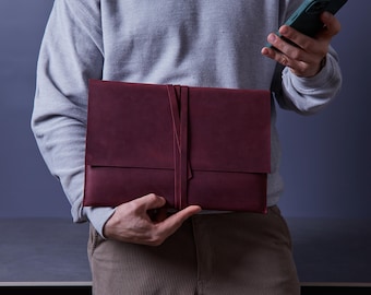 Leather Laptop Case - Personalized Macbook Sleeve | 13-16 inch