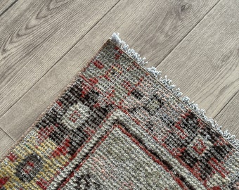 3x4 Red Orange Gray Turkish Rug, 3x4 Red Oushak Rug, Vintage Kitchen Livingroom Diningroom Small Rug, Bohemian Rug, Home Decor, 2.5x3.9  Ft