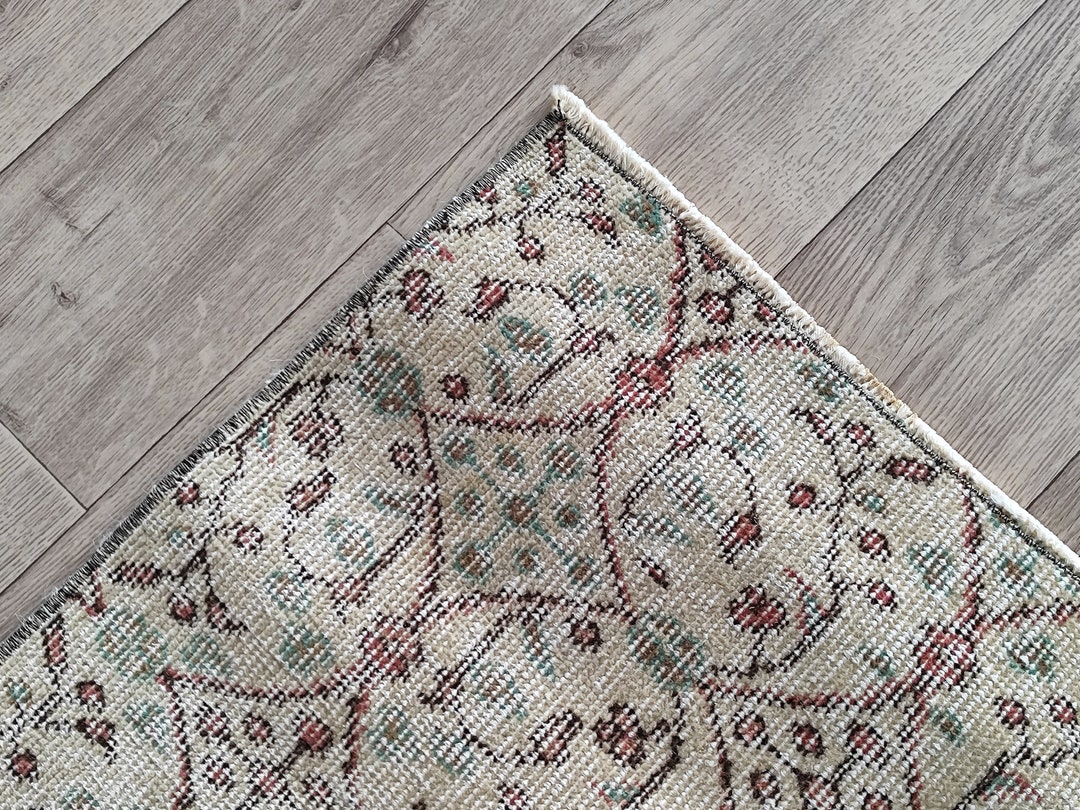 4.5x4.9 Beige Oushak Rug: Vintage Turkish Wool Bohemian Rug - Etsy