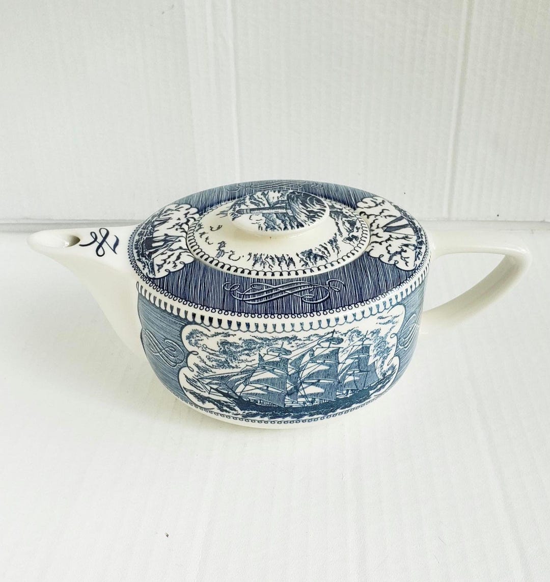 Vintage Currier and Ives Blue by Royal USA 3.75