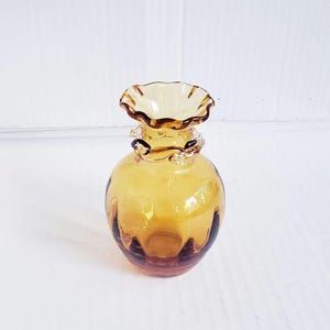 Vintage 4.5&quot; Pilgrim Amber Vase.