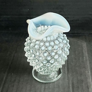 Vintage Fenton Hobnail French Opalescent Crimped Triangle Vase 4". No. 389. Discontinued. Circa 1939-1964.