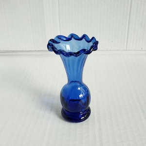 Vintage 4.5&quot; Cobalt Blue Glass Bud Vase with Crimped Rim.