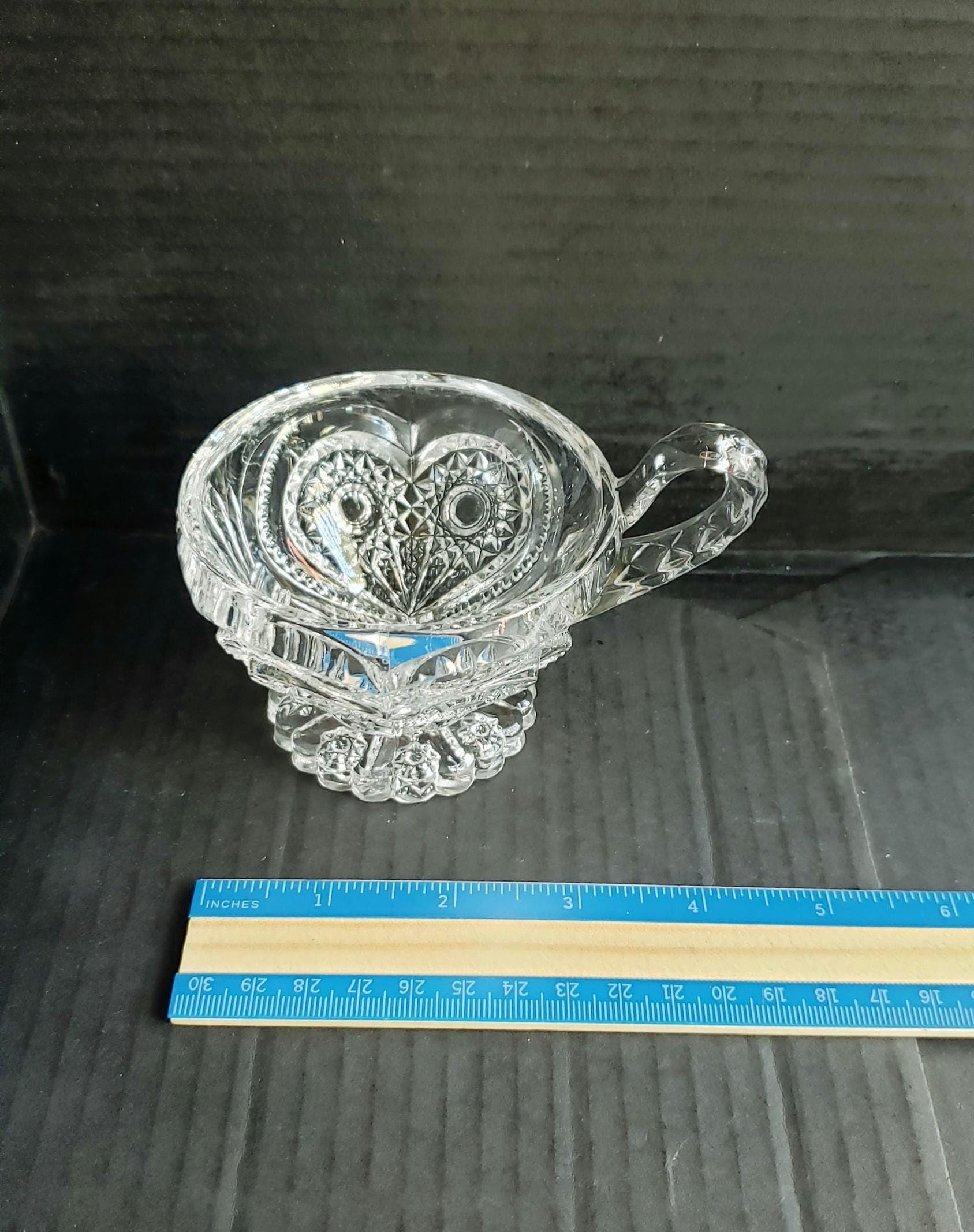 Vintage Imperial Glass Ohio Zipper Heart Pattern 2.5