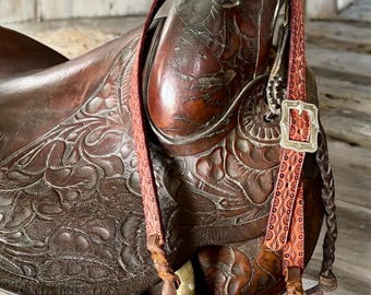 Pendentif Bosal Pour Cheval En Cuir Brut Tressé Main - Couleur Beige