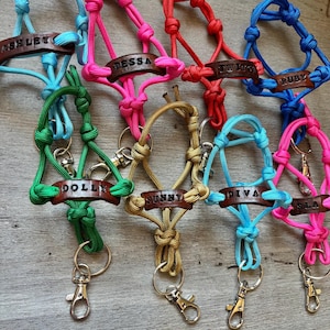 Llaveros personalizados con cabestro de caballo - Colores surtidos - Artículos de regalo
