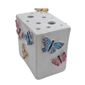 Hand-Painted Ceramic Tulipiere Vase – Butterfly Design, Floral Arrangement Vase, Spring Centerpiece, Unique Decorative Home Décor