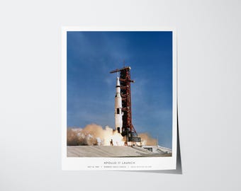 アポロ11号打ち上げポスター：NASAサターンVロケット、月面ミッション