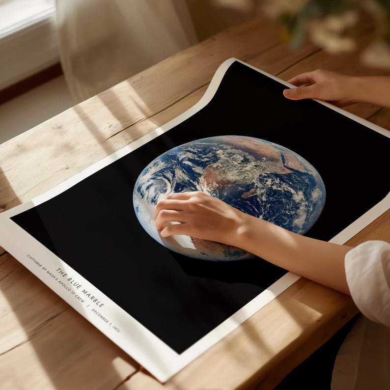 blue-marble-poster-earth-photo-nasa-apollo-17-space-print-from-1972