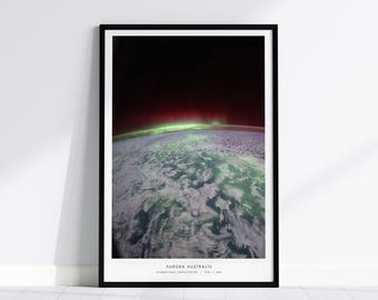 Aurora Australis From Space NASA Poster: ISS Space Station Print, Southern Lights Wall Art, Aurora From Space Photo, Astronomy Gift