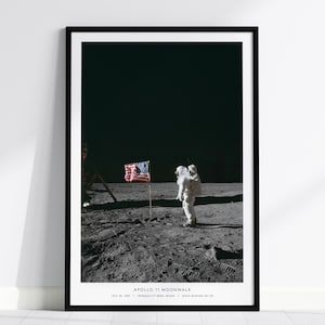 アポロ11号の月面歩行写真：NASA宇宙飛行士とアメリカ国旗 - 宇宙の