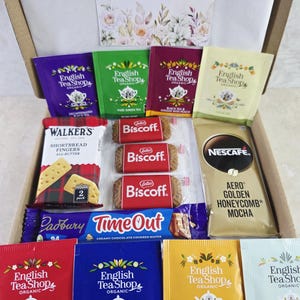 Organic Tea & Biscoff Biscuit Gift Box: Letterbox Hamper