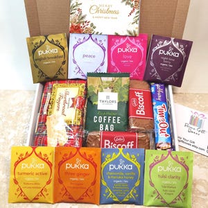 Tea & Coffee Gift Box – Pukka Tea, Biscoff Biscuits, Relaxation HamperMothers Day Present