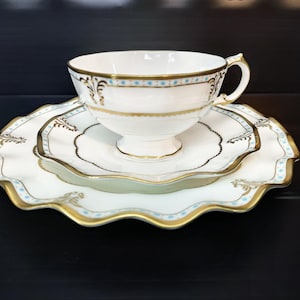 Royal Crown Derby Lombardy - Etsy