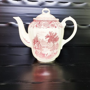 Villeroy & Boch coffee pot with lid, Burgenland red (1964–2001) with mountain motifs/ Mettlach, copperplate engraving.