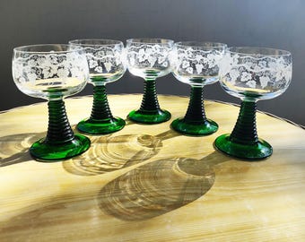 4 copas de vino Luminarc France con pie en forma de trompeta/Copas de vino Luminarc "Römer"/Década de 1970