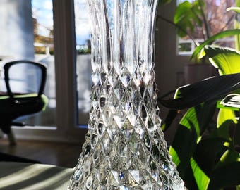 Vitron 24%鉛クリスタル花瓶 メタルマウントとダイヤモンドパターン付きの重鉛クリスタル花瓶