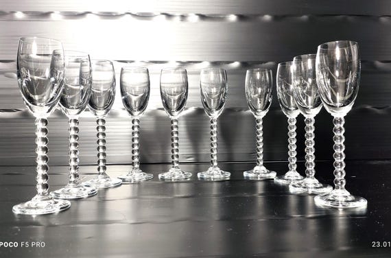 9 x Botticelli vintage Design Likörglas, Aperitifglas mit gewelltem Stiel