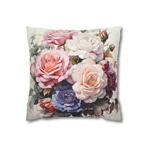 Funda de almohada cuadrada de gamuza sintética / Funda de cojín decorativa / Diseño elegante de rosas florecientes en tonos pastel / imagen 5