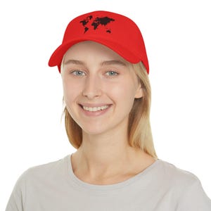 Weltkarte Low-Profile-Baseballmütze, Reisehut, rote Mütze für Abenteurer, Geschenk für Camper, stilvolle Alltagskleidung