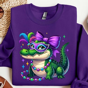 Mardi Gras Crocodile Sweatshirt, Women Mardi Gras Sweatshirt, Mardi Gras Alligator Shirt, Fat Tuesday Shirt, Mardi Gras Carnival Shirt