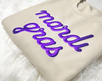 Mardi Gras 3D Lettering Puff Shirt, Trendy Mardi Gras Party Puff Sweatshirt, Embossed Mardi Gras Beads Puff Shirt